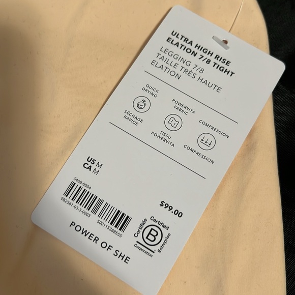 New high-rise elation Athleta legging with tags size medium colour is peach. - Picture 2 of 3